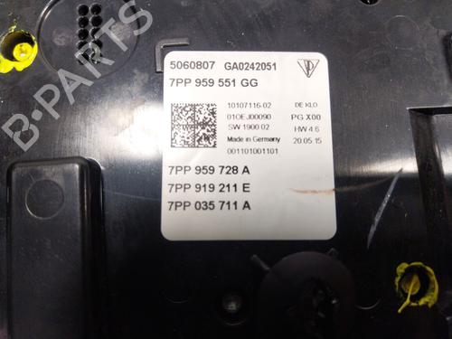 Interior roof light PORSCHE MACAN (95B) 3.0 S Diesel | BP16856411I8 