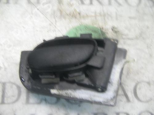 Højre fortil invendig håndtag PEUGEOT 206 Hatchback (2A/C) 1.4 HDi (69 hp) 3740393