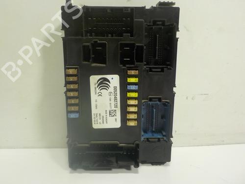 fuse-box-fiat-tipo-hatchback-356_-357_-52048272-00520482720-2016-11190006 main image