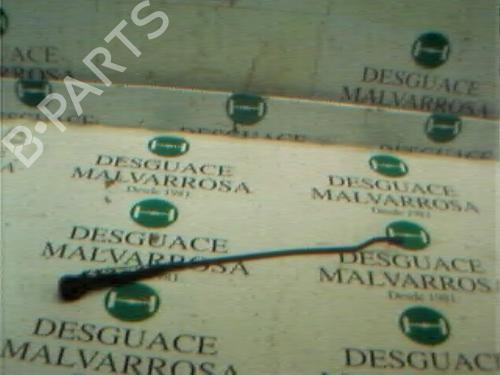 Used Front windshield wiper arm OPEL CORSA B (S93) 1.4 i 16V (F08, F68, M68) (90 hp) 3742290