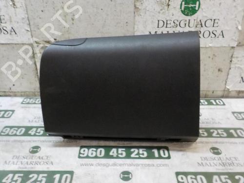 Handskerum Handskerum KIA CEE'D (JD) 1.4 CRDi 90 (90 hp) 3858566 3858566