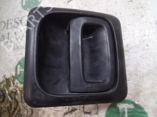 Used Front right exterior door handle Front right exterior door handle 3819135 3819135