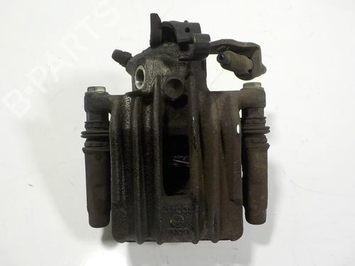 Venstre bremsekaliber bag AUDI A1 (8X1, 8XK) [2010-2019]  13507313
