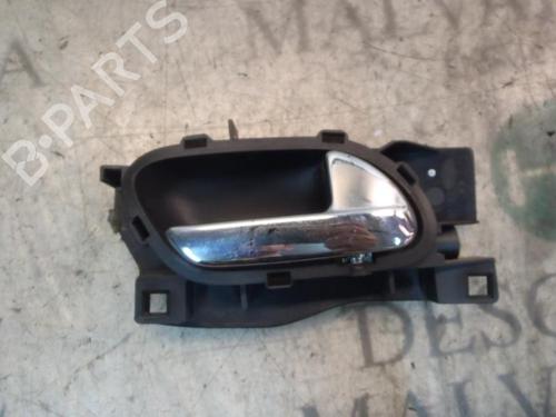 Used Front right interior door handle Front right interior door handle 3814830 3814830