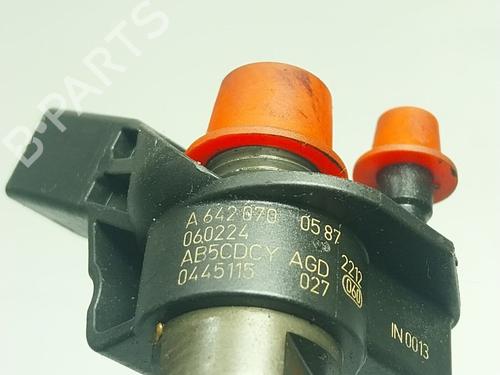 Injector MERCEDES-BENZ CLS (C219) CLS 320 CDI (219.322) | BP16076137M100 