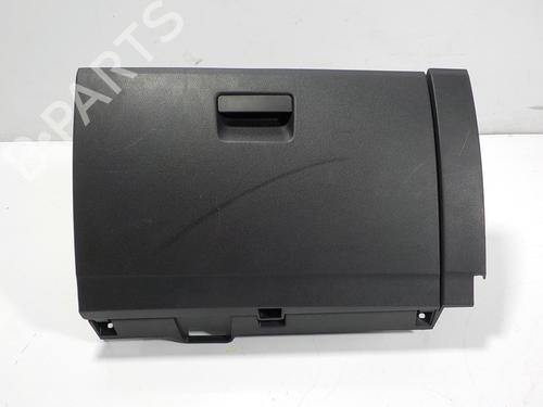 Used Glove box Glove box SEAT ARONA (KJ7, KJP) 1.6 TDI (95 hp) 12102143 12102143