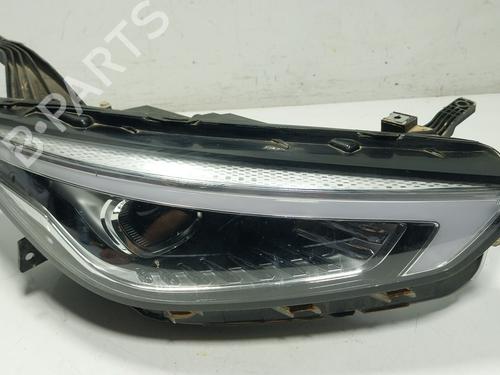 Used Right headlight MG MG ZS SUV (AZS1) 1.5 VTi (106 hp) 26978630