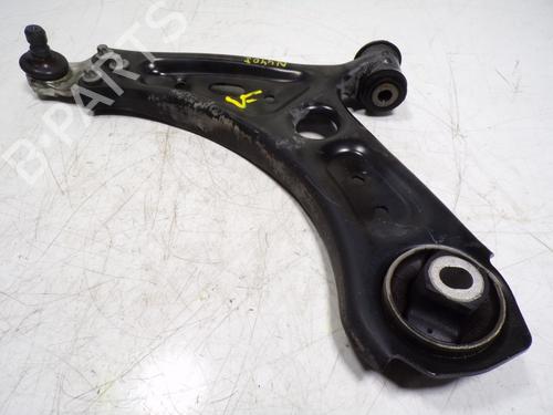 Used Left front suspension arm Left front suspension arm FIAT 500X (334_) 1.6 (334AXE1A) (110 hp) 15258239 15258239