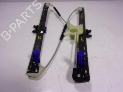 Rear left window mechanism LAND ROVER DISCOVERY V (L462) D300 MHEV 4x4 LR153960 | HY3227001AB