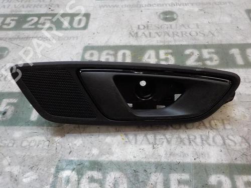Used Rear right interior door handle Rear right interior door handle SEAT LEON (5F1) 1.6 TDI (115 hp) 4000338 4000338
