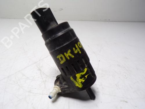 Used Washer pump VW GOLF VII Variant (BA5, BV5) 1.6 TDI (105 hp) 14288442