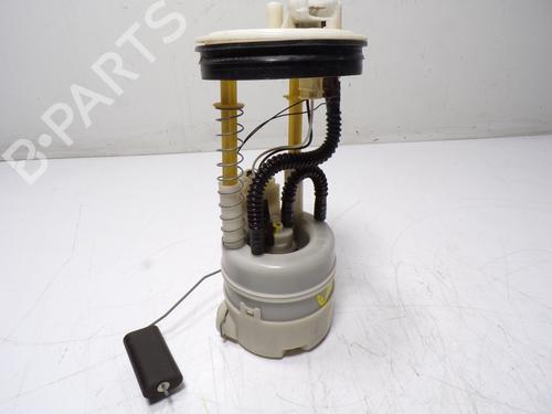 Used Fuel pump NISSAN QASHQAI I (J10, NJ10) [2006-2015]  13418800