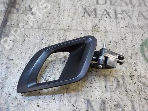 Used Front left interior door handle Front left interior door handle SKODA FABIA II (542) [2006-2014] 3998568 3998568