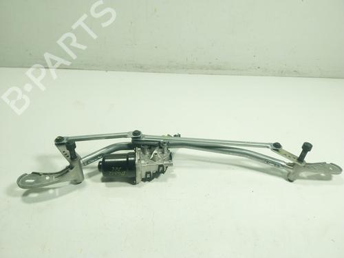 Used Front wiper motor BMW 4 Convertible (G23, G83) 420 i (184 hp) 24115605
