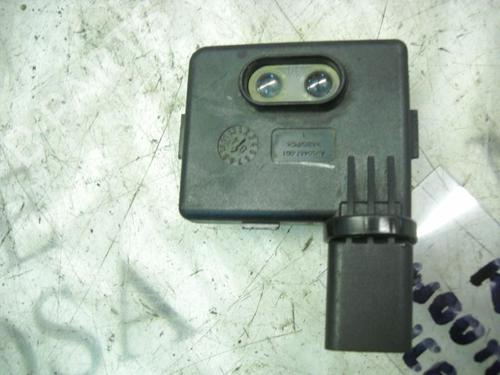 Used Electronic module RENAULT MEGANE II (BM0/1_, CM0/1_) 1.9 dCi (BM0G, CM0G) (120 hp) 3760840