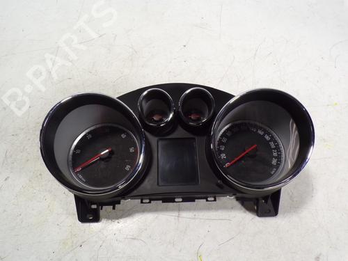Used Instrument cluster Instrument cluster OPEL ASTRA J Sports Tourer (P10) 2.0 CDTI (35) (165 hp) 9577051 9577051