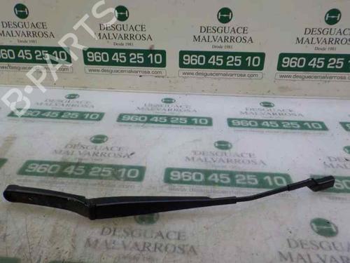 Used Front windshield wiper arm Front windshield wiper arm SEAT ATECA (KH7, KHP) [2016-2026] 6301820 6301820