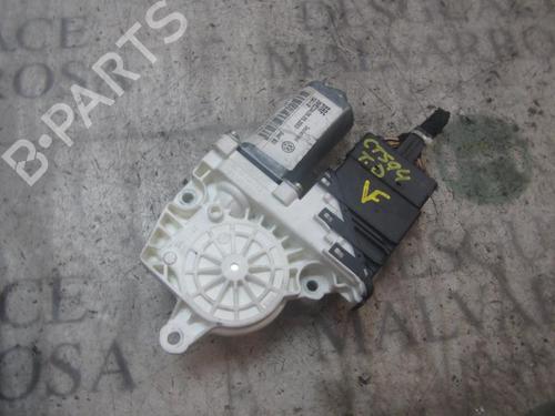 Used Right rear window motor SEAT TOLEDO II (1M2) [1998-2006]  3830794