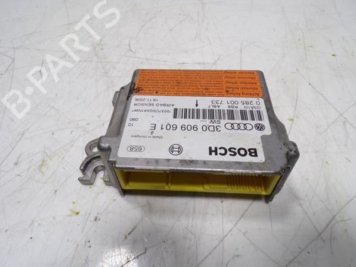 Used ECU airbags ECU airbags PORSCHE CAYENNE (9PA) 3.2 (250 hp) 10746864 10746864