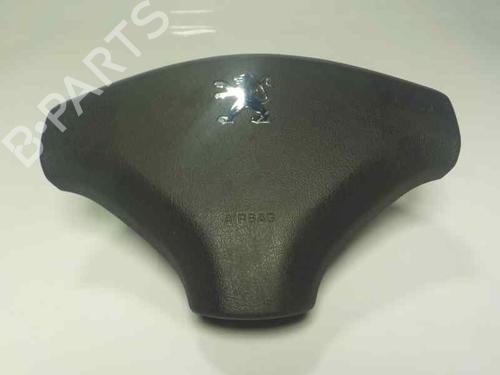 Used Driver airbag PEUGEOT 308 I (4A_, 4C_) 1.6 HDi (109 hp) 6541609