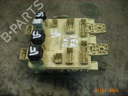 Used Fuse box Fuse box HYUNDAI ELANTRA III Saloon (XD) 2.0 CRDi (113 hp) 3746870 3746870