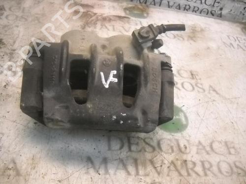 Used Right front brake caliper Right front brake caliper FORD TRANSIT Van (FA_ _) 2.4 TDCi (137 hp) 11545022 11545022