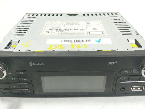 Used Radio RENAULT KANGOO / GRAND KANGOO II (KW0/1_) 1.5 dCi 75 (KW07, KW10, KW04) (75 hp) 31706700