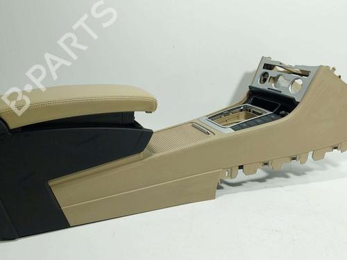 Used Armrest / Center console Armrest / Center console 39384374 39384374