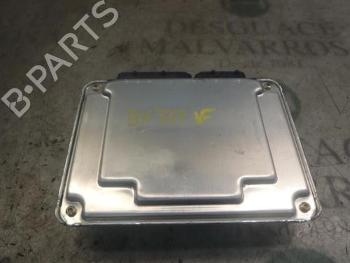 Used Engine control unit (ECU) VW PASSAT B5.5 (3B3) 1.9 TDI (130 hp) 3806275