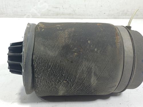 right-rear-shock-absorber-mercedes-benz-gle-w166-2015-2016-2017-2018-36647387 main image