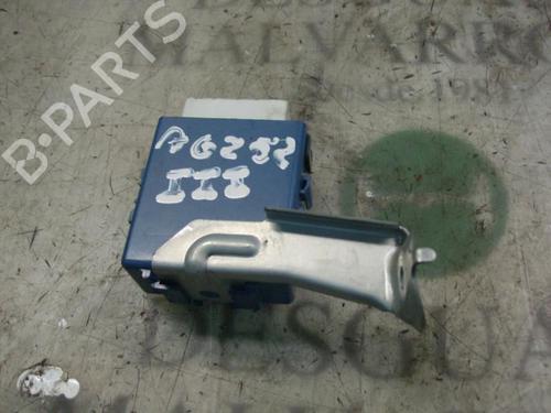 Used Electronic module TOYOTA YARIS (_P1_) 1.3 (NCP10, SCP12_) (86 hp) 3778415