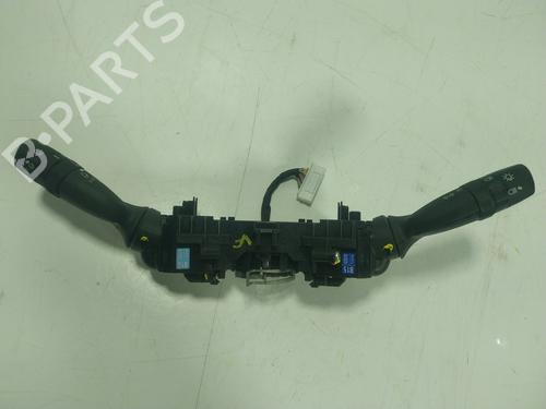 Headlight switch TOYOTA YARIS (_P21_, _PA1_, _PH1_) 1.5 (MXPA11) | BP24442963I24 