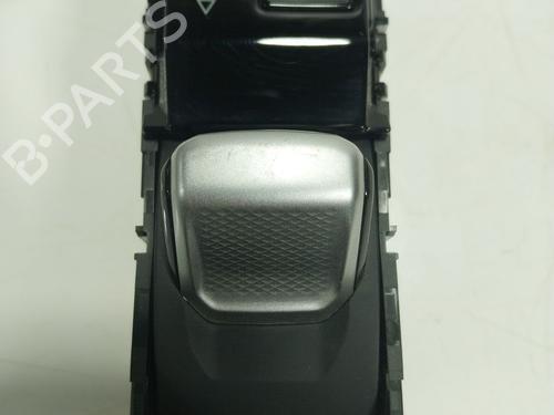 Used Gear lever Gear lever SEAT LEON Sportstourer (KL8, KLD) 1.5 eTSI (150 hp) 32303652 32303652