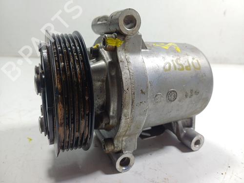 Used AC compressor AC compressor OPEL VIVARO C Platform Cabin (K0) 2.0 (122 hp) 24575417 24575417