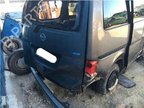 NISSAN NV200 / EVALIA Bus 485354
