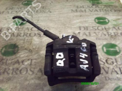 Used Right front brake caliper RENAULT CLIO II (BB_, CB_) [1998-2016]  11557364