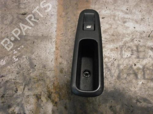 Used Left rear window switch Left rear window switch PEUGEOT 5008 (0U_, 0E_) 2.0 HDi 150 / BlueHDi 150 (150 hp) 3773827 3773827