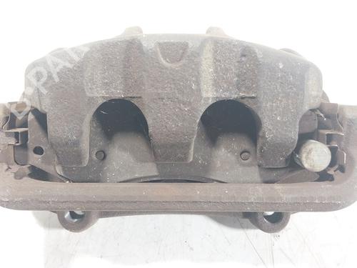 Used Right front brake caliper LAND ROVER DISCOVERY IV (L319) 3.0 SDV6 4x4 (256 hp) 29251709