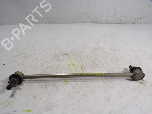 Used Left front suspension arm TOYOTA AURIS (_E18_) 1.8 Hybrid (ZWE186_, ZWE186R) (136 hp) 14286774