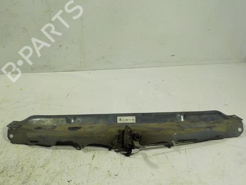 Frontplade/Frontkurv Frontplade/Frontkurv PEUGEOT 406 (8B) 2.0 HDI 90 (90 hp) 8150572 8150572