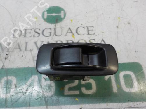 Used Right rear window switch TOYOTA COROLLA Verso (ZER_, ZZE12_, R1_) 2.2 D-4D (AUR10_, AUR10R) (136 hp) 3865603