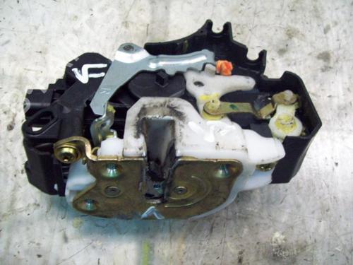 Høyre foran lås MITSUBISHI COLT VI (Z3_A, Z2_A) 1.1 (Z31A, Z32A) | BP3787012C97 