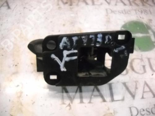 Venstre foran invendig håndtak FIAT PUNTO (188_)  | BP3774620I13 