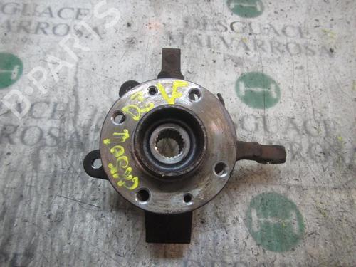 Used Left front steering knuckle DACIA SANDERO [2008-2025]  3842325