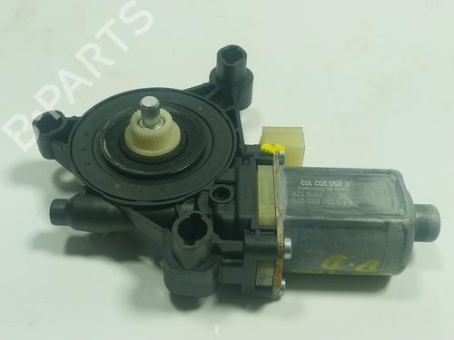 Right front window motor SEAT LEON Sportstourer (KL8, KLD)  | BP18055110E20 