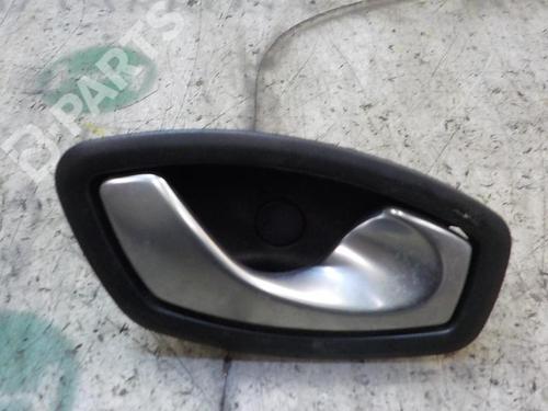 front-right-interior-door-handle-renault-megane-iii-hatchback-bz01_-b3_-16-16v-bz1b-bz1h-826720001r-2008-3998079 main image
