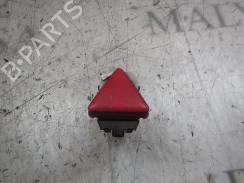 Used Warning switch Warning switch VW GOLF V (1K1) 1.9 TDI (105 hp) 3820258 3820258