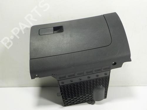 Used Glove box Glove box SKODA RAPID (NH3, NK3, NK6) 1.6 TDI (105 hp) 11192004 11192004