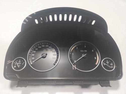 Instrument cluster BMW 5 (F10) 525 d (204 hp) 17723479