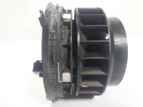 Heater blower motor MERCEDES-BENZ GLC (X253) 200 EQ Boost 4-matic (253.981) | BP24574897M62 